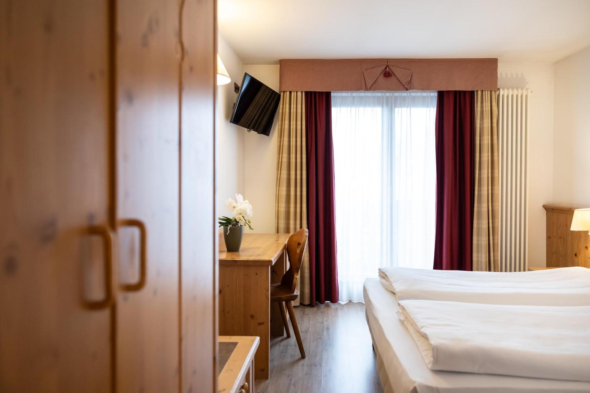 Golf Hotel Folgaria Luaran gambar