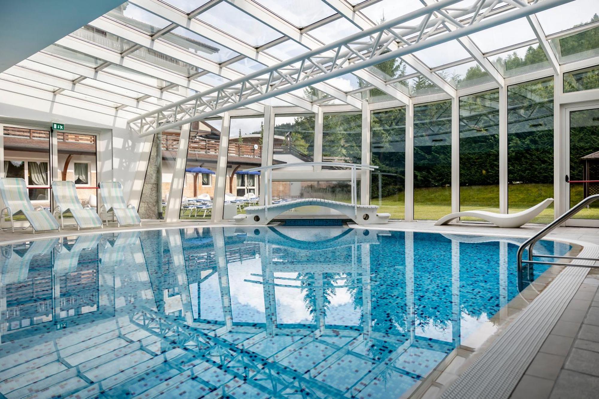 Golf Hotel Folgaria Luaran gambar