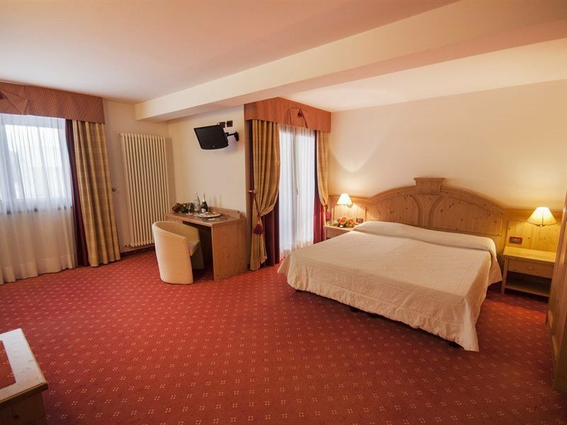 Golf Hotel Folgaria Luaran gambar